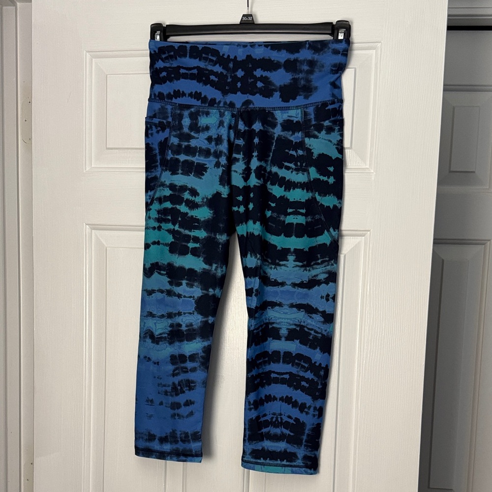 Old Navy Blue and Black Tie-Dye Leggings
